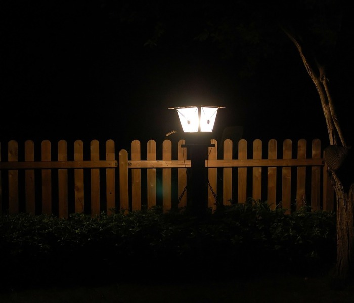 Energy-saving lighting ideas for outdoor garden